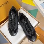 Louis Vuitton Run Women Black