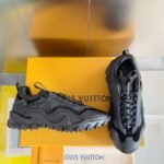 Louis Vuitton Run Women Black