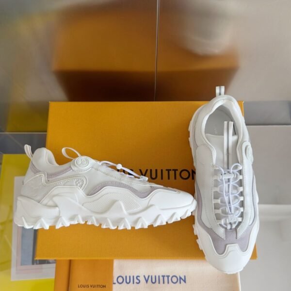 Louis Vuitton Run Women White