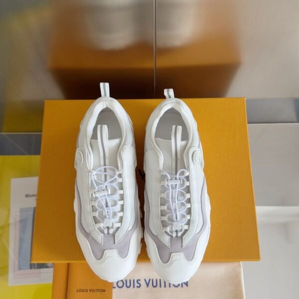 Louis Vuitton Run Women White