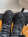 Louis Vuitton x Timberland Boots 24ss Black Logo