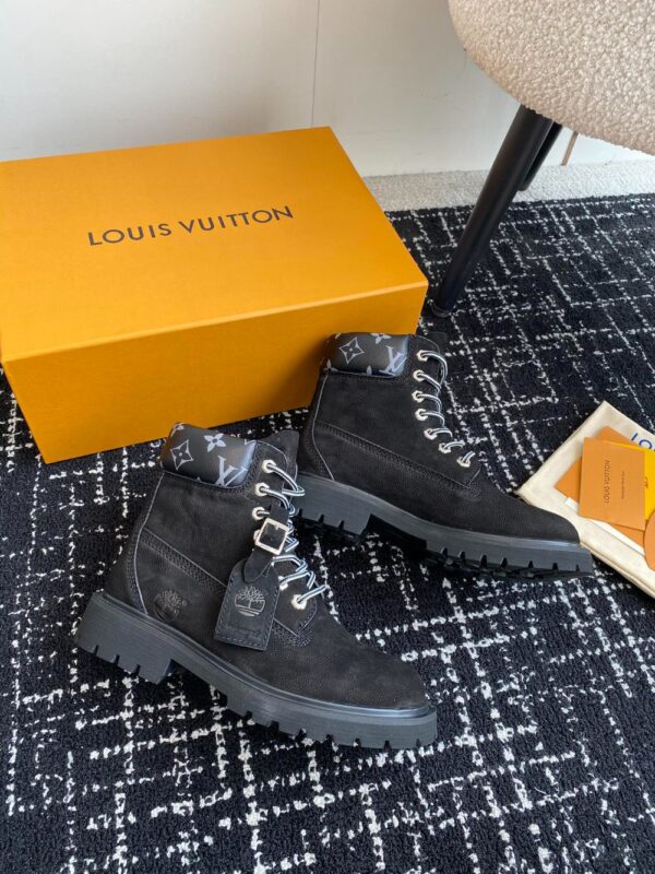 Louis Vuitton x Timberland Boots 24ss Black