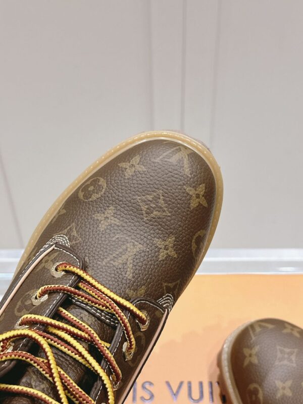Louis Vuitton x Timberland Boots Brown