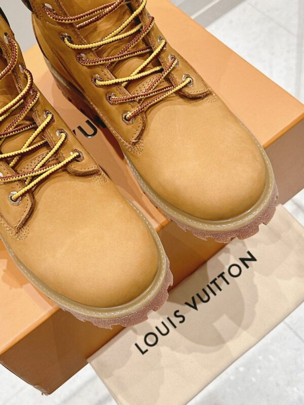 Louis Vuitton x Timberland Boots Original