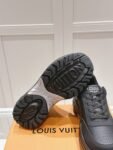 Louis Vuitton RUN AWAY Black