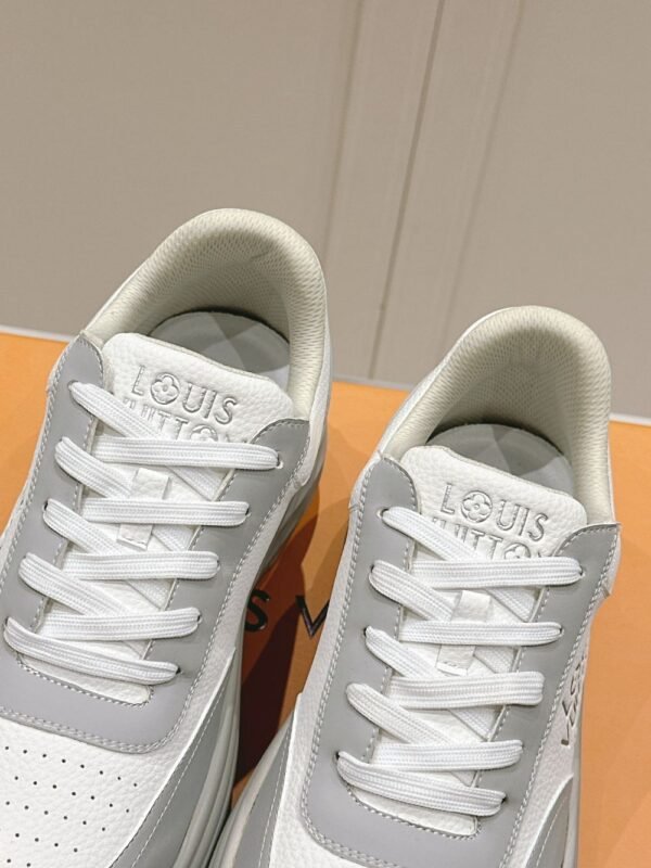 Louis Vuitton RUN AWAY White Grey