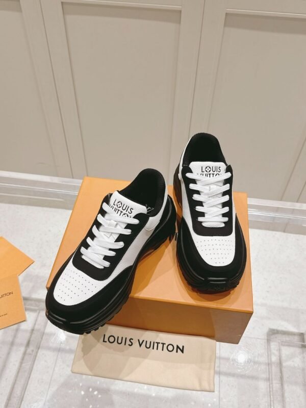 Louis Vuitton RUN AWAY White Black