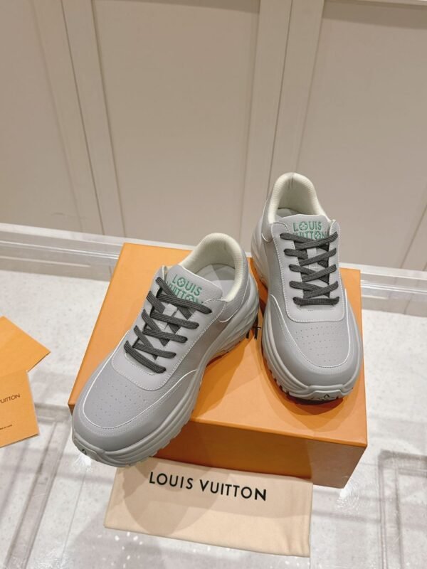 Louis Vuitton RUN AWAY Grey