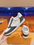 Louis Vuitton Men White Black Leather