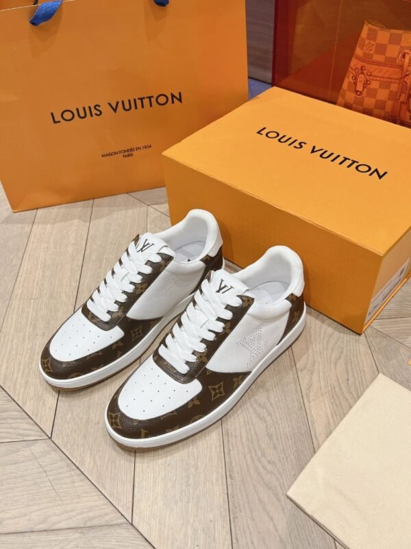 Louis Vuitton Men White Dark Brown  Leather
