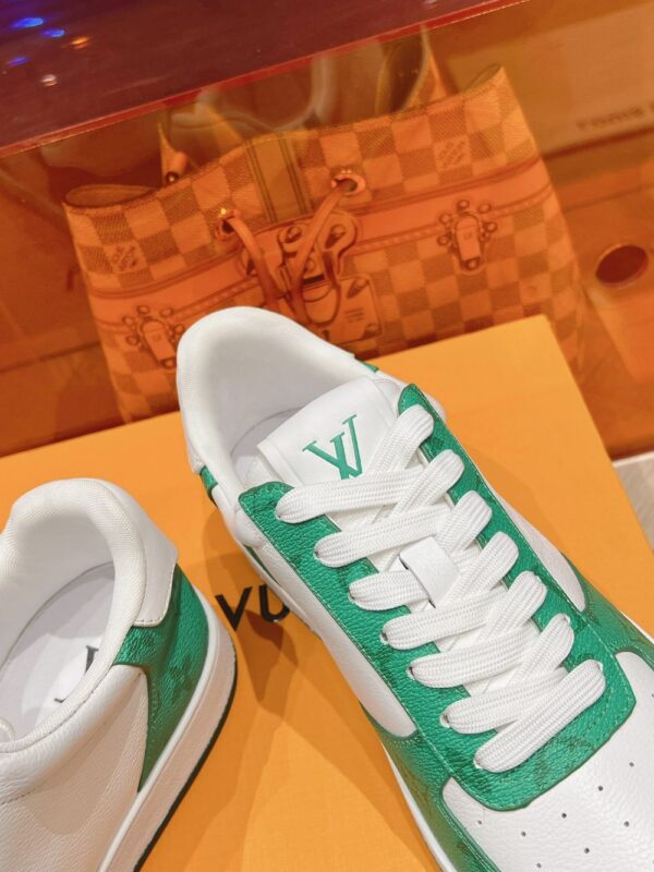 Louis Vuitton Men White Green  Leather