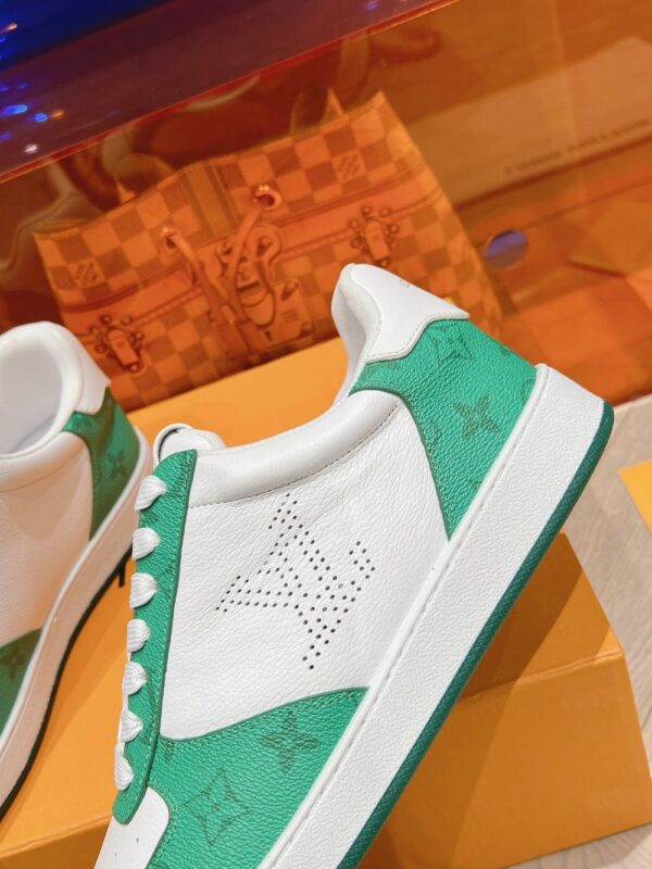 Louis Vuitton Men White Green  Leather