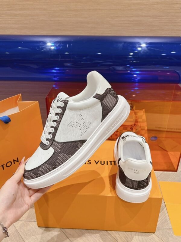 Louis Vuitton Men White Dark Brown