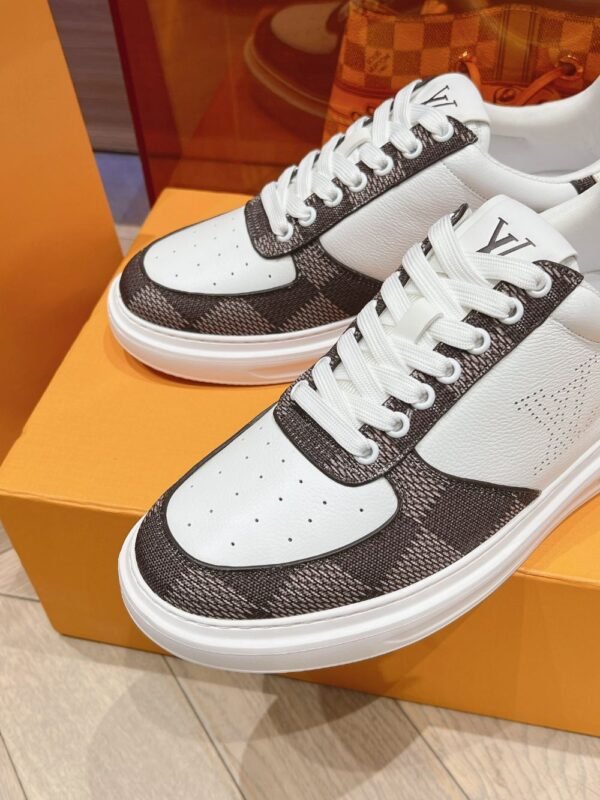 Louis Vuitton Men White Dark Brown