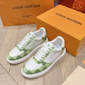 Louis Vuitton Men White Green