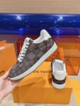 Louis Vuitton Men Brown