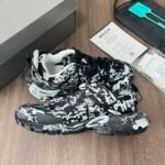 Balenciaga Track 3.0 Hammering