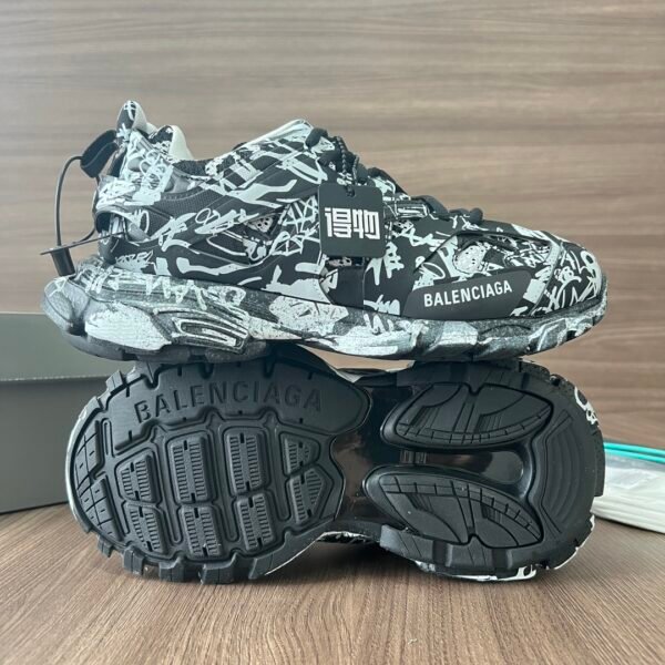 Balenciaga Track 3.0 Hammering