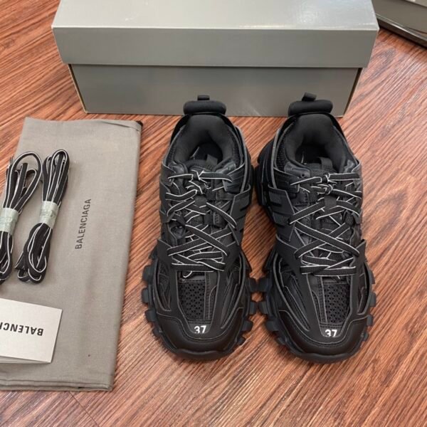 Balenciaga Track 3.0 Black