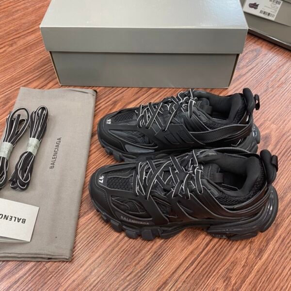 Balenciaga Track 3.0 Black