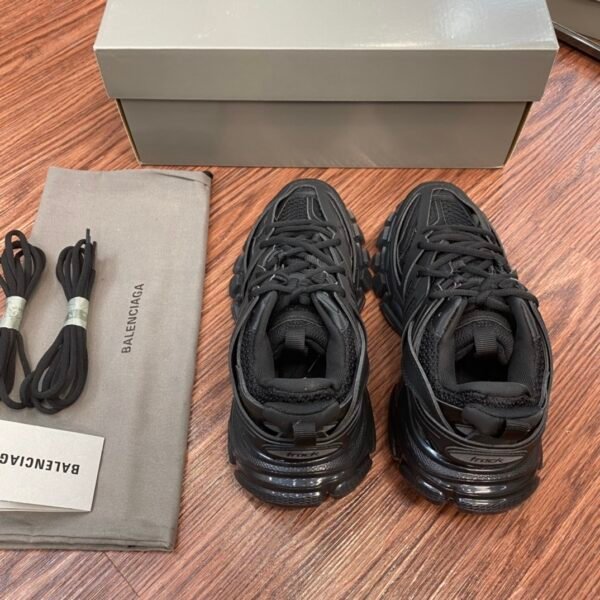 Balenciaga Track 3.0 Black