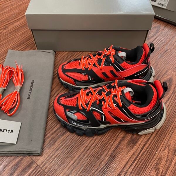Balenciaga Track 3.0 Black Red