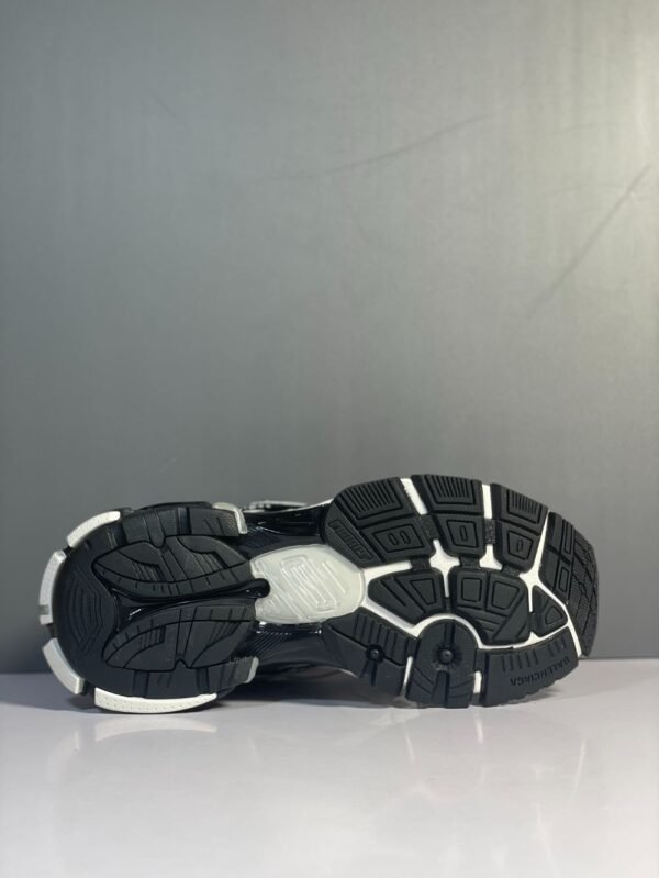 Balenciaga Runner Black White