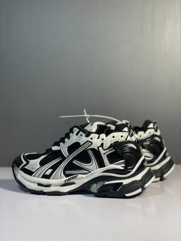Balenciaga Runner Black White