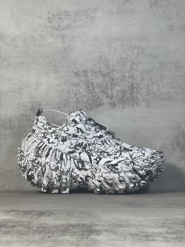 Balenciaga Bouncer White Hammer