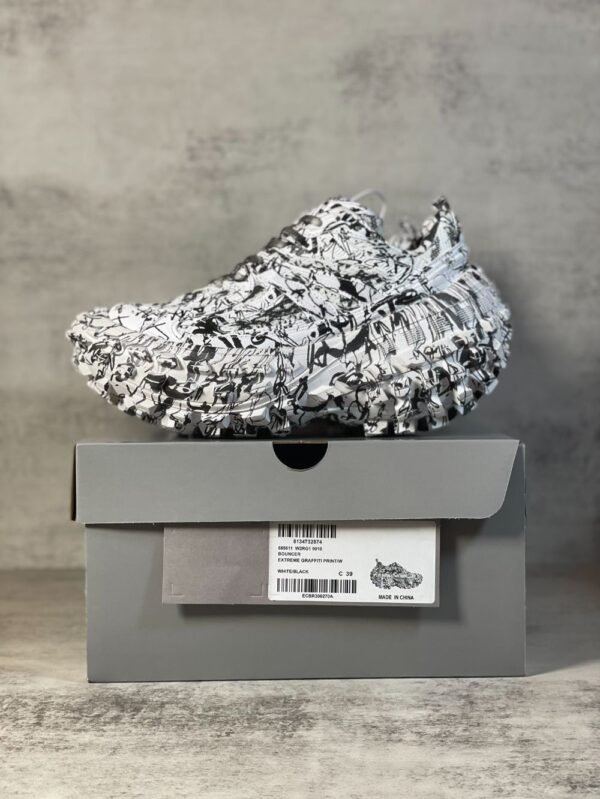 Balenciaga Bouncer White Hammer