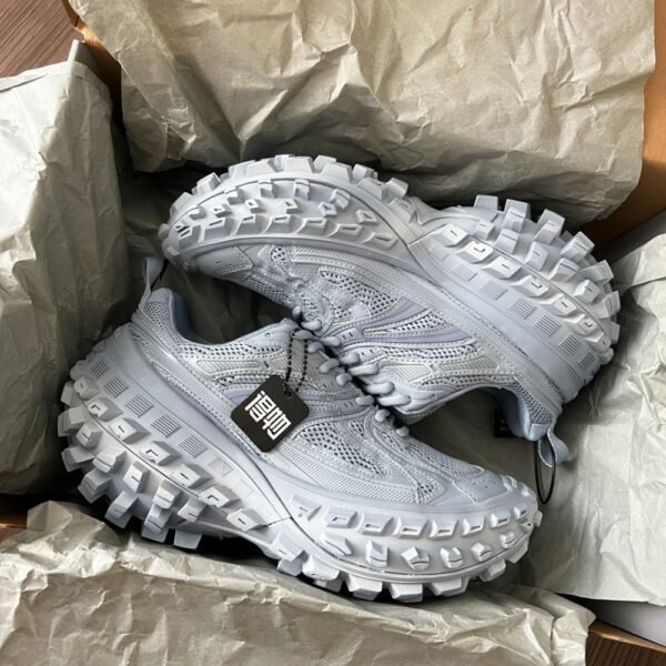 Balenciaga Bouncer Dark White