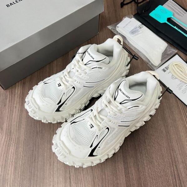Balenciaga Bouncer White and Black