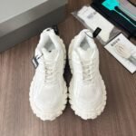Balenciaga Bouncer White