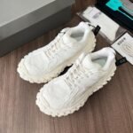 Balenciaga Bouncer White