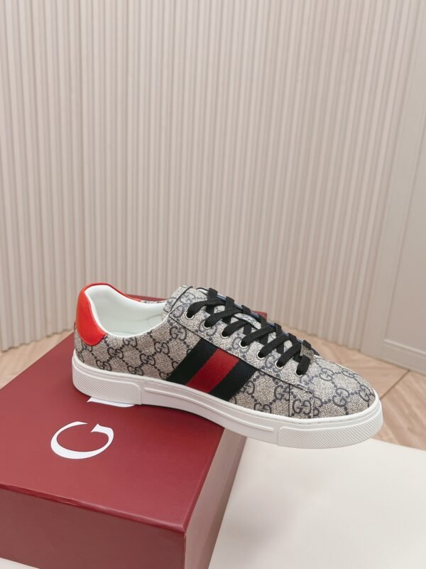 Gucci Sneaker Old Logo