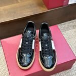 Valentino GAT Black White