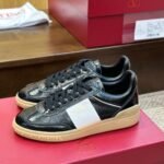 Valentino GAT Black White