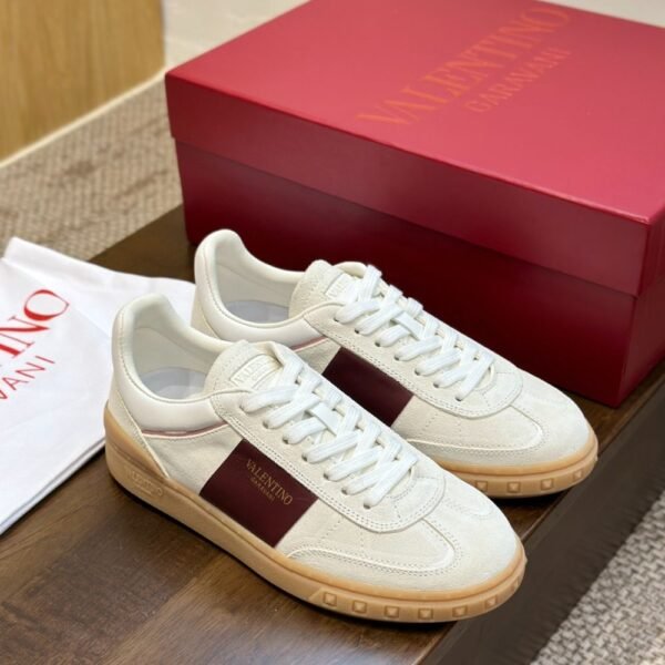 Valentino GAT White Brown