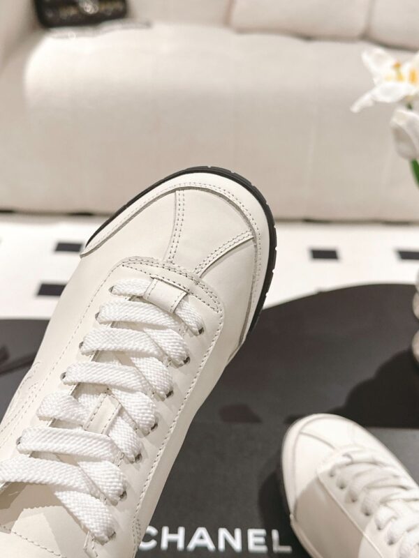 Chanel 22ss  Sneakers White
