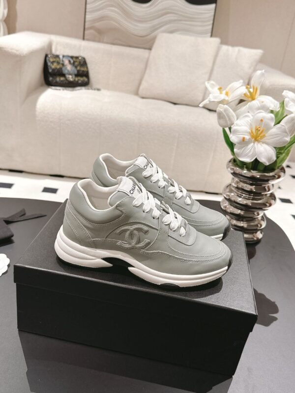 Chanel 22ss Sneakers Grey