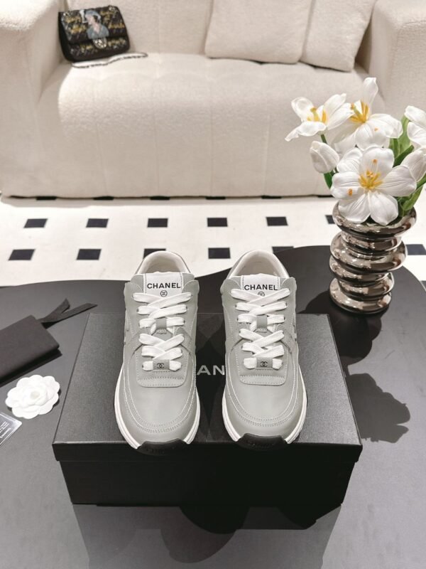 Chanel 22ss Sneakers Grey