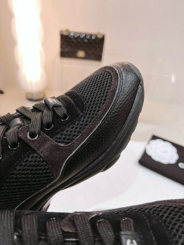 Chanel 22ss  Sneakers Black