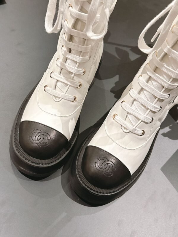 Chanel 24ss  Long Boots White