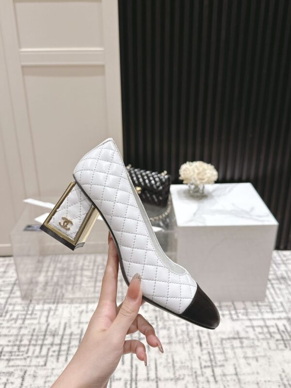 Chanel 24ss  Leather White