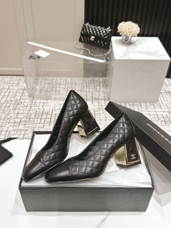 Chanel 24ss  Leather Black