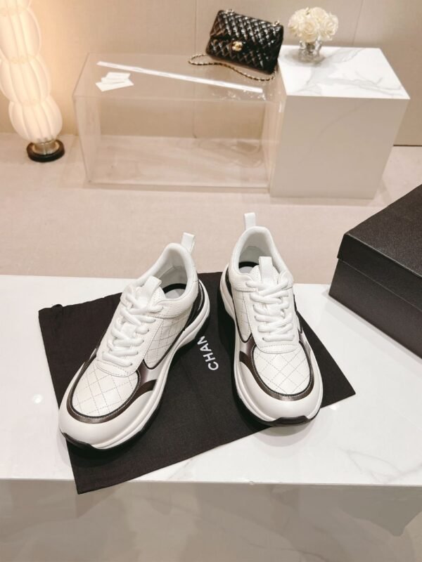 Chanel 24ss Sneaker women White Black