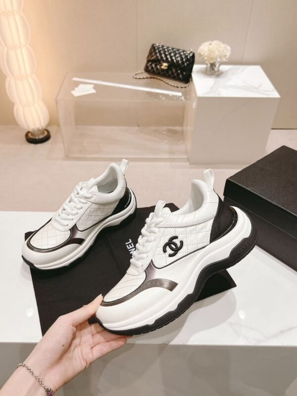 Chanel 24ss Sneaker women White Black