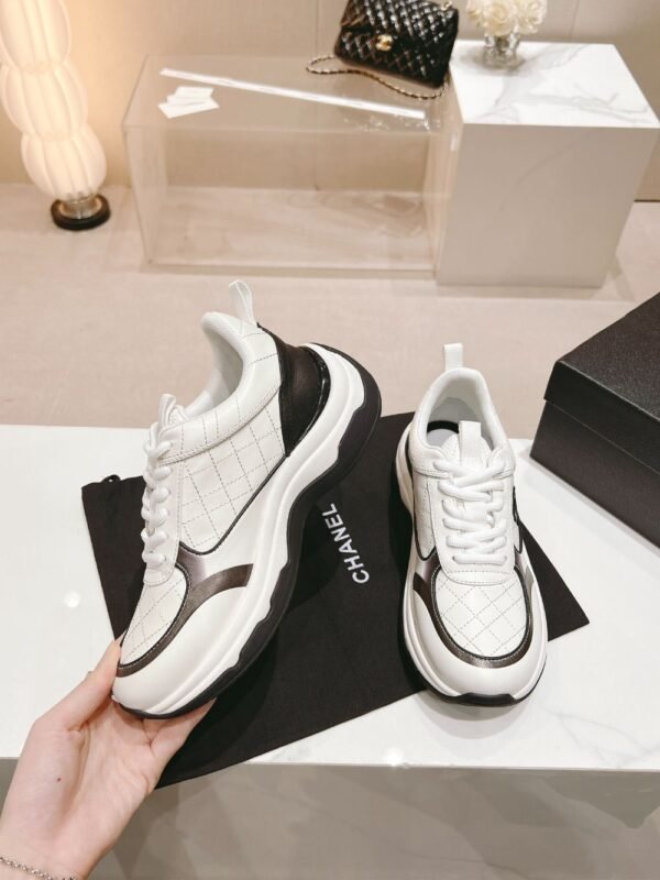 Chanel 24ss Sneaker women White Black