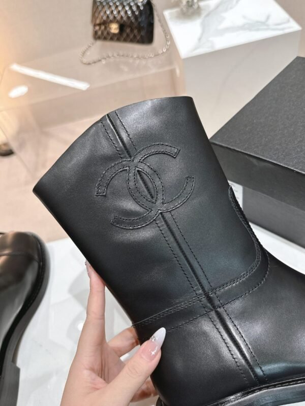 Chanel 24ss Ankle Boots Leather Black