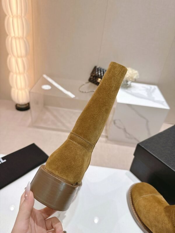 Chanel 24ss Ankle Boots Camel